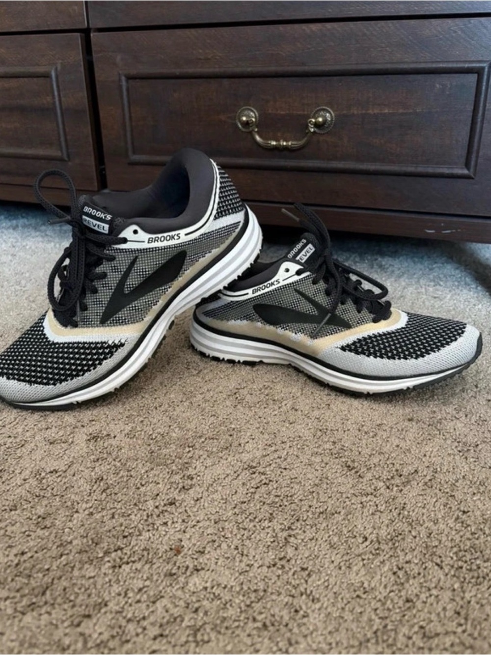 Brooks Women's Black, White & Cream Running Sneakers